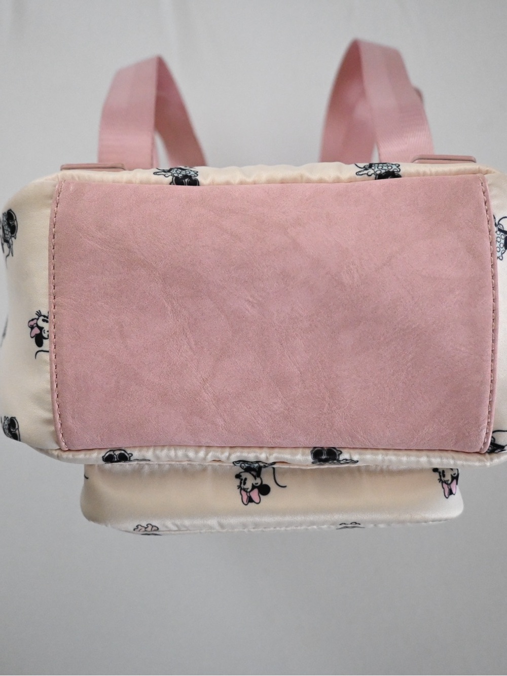 Disney Minnie Mouse Loungefly Mini Satin Backpack Bag - Picture 4 of 10